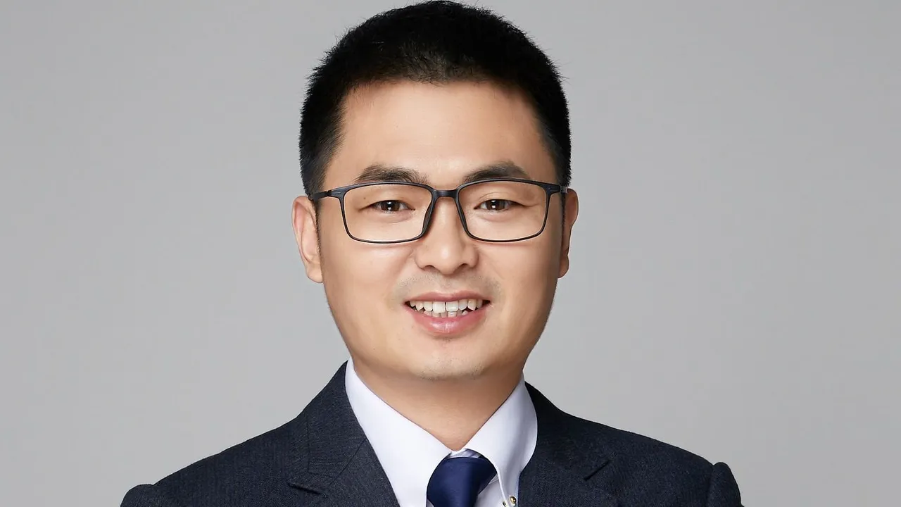 OPPO India appoints Elvis Zhou as President