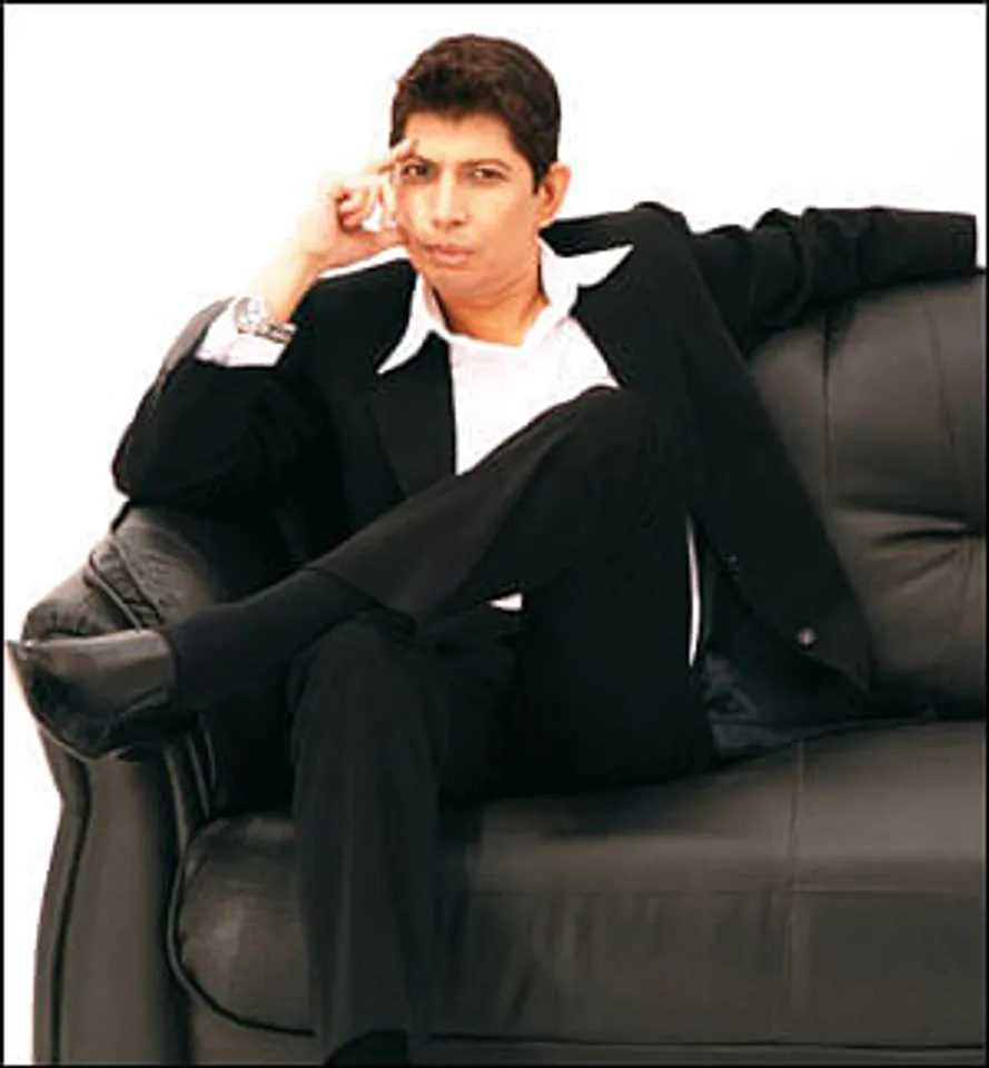 Omar Qureshi quits Zoom