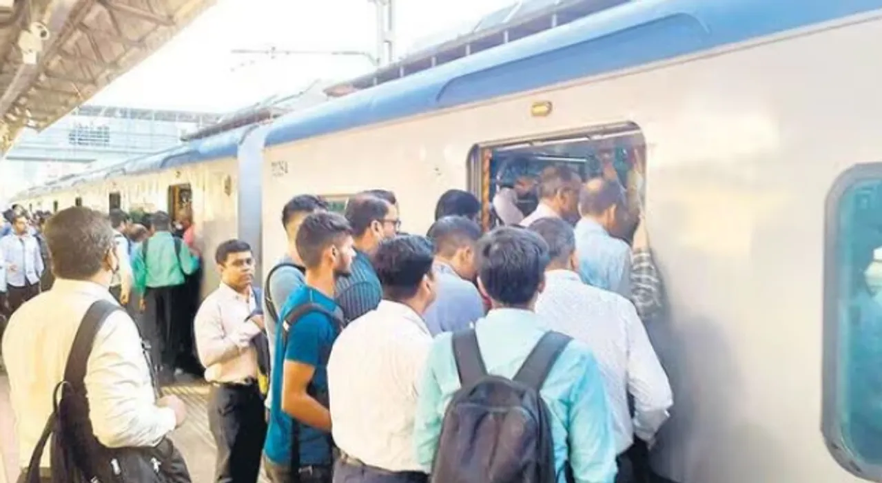 mumbra train