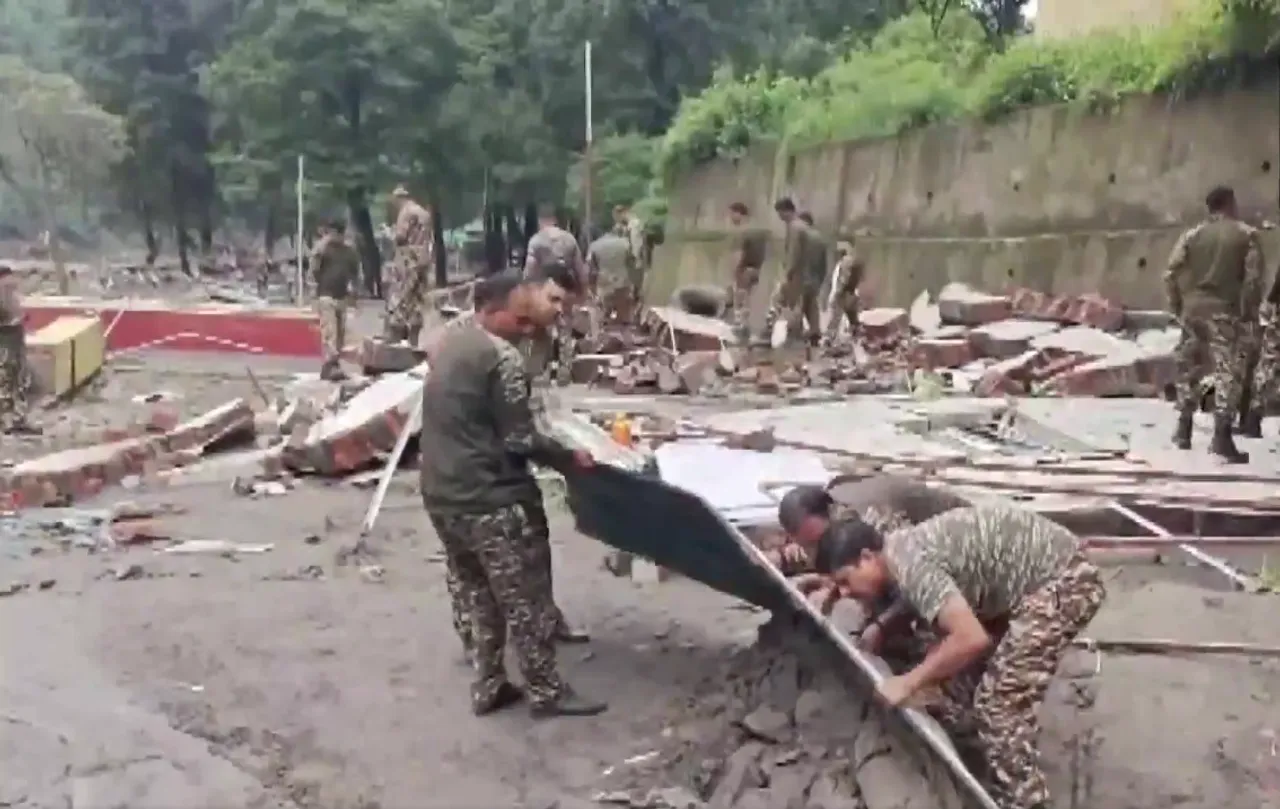 Screenshot 2025-08-27 11.29.43 PM