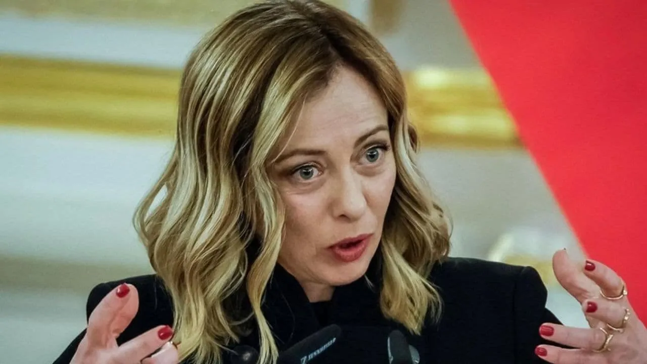 w-1280,h-720,format-jpg,imgid-01k3svtg5bm69gme7gybs346vm,imgname-georgia-meloni-1756435923115