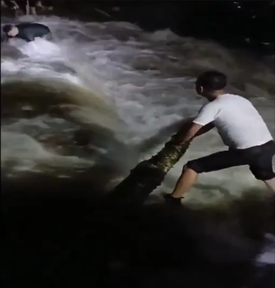 Screenshot 2025-09-12 6.53.39 AM