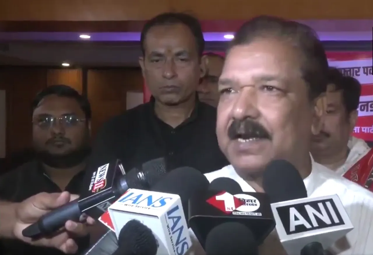 Screenshot 2025-10-25 11.52.21 AM