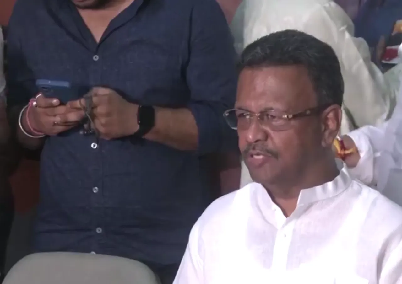 Screenshot 2025-10-28 10.37.59 PM