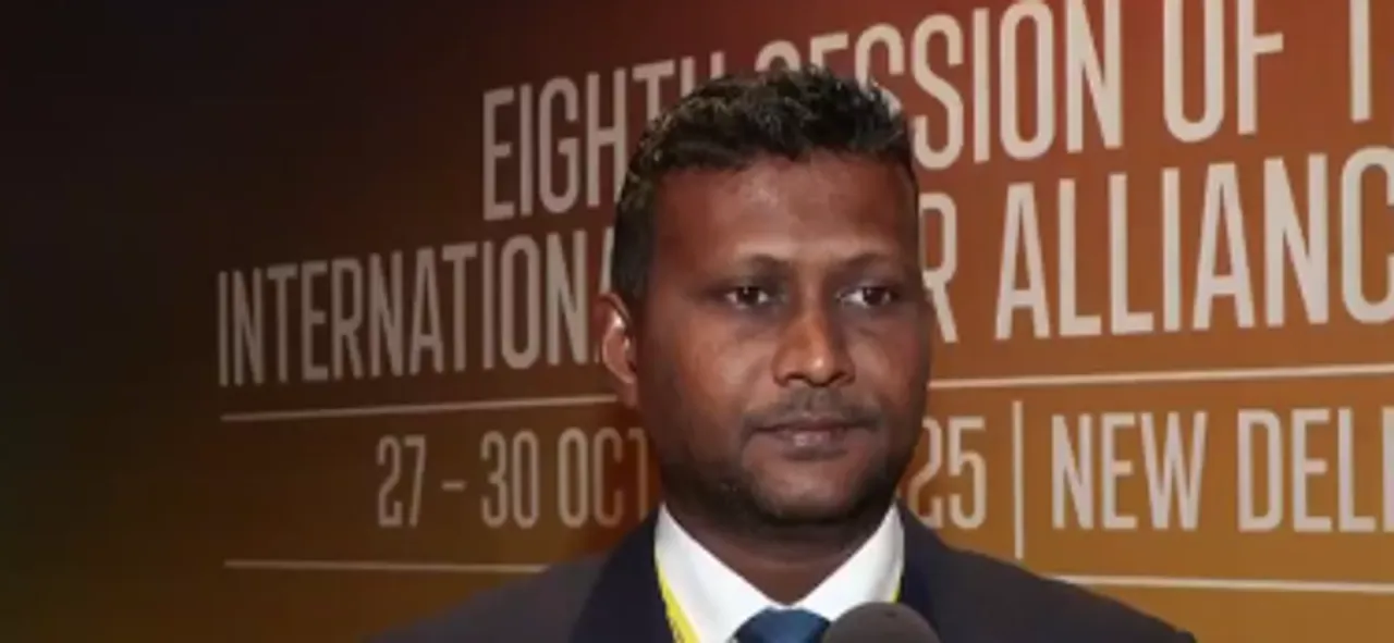 Screenshot 2025-10-29 12.26.00 AM