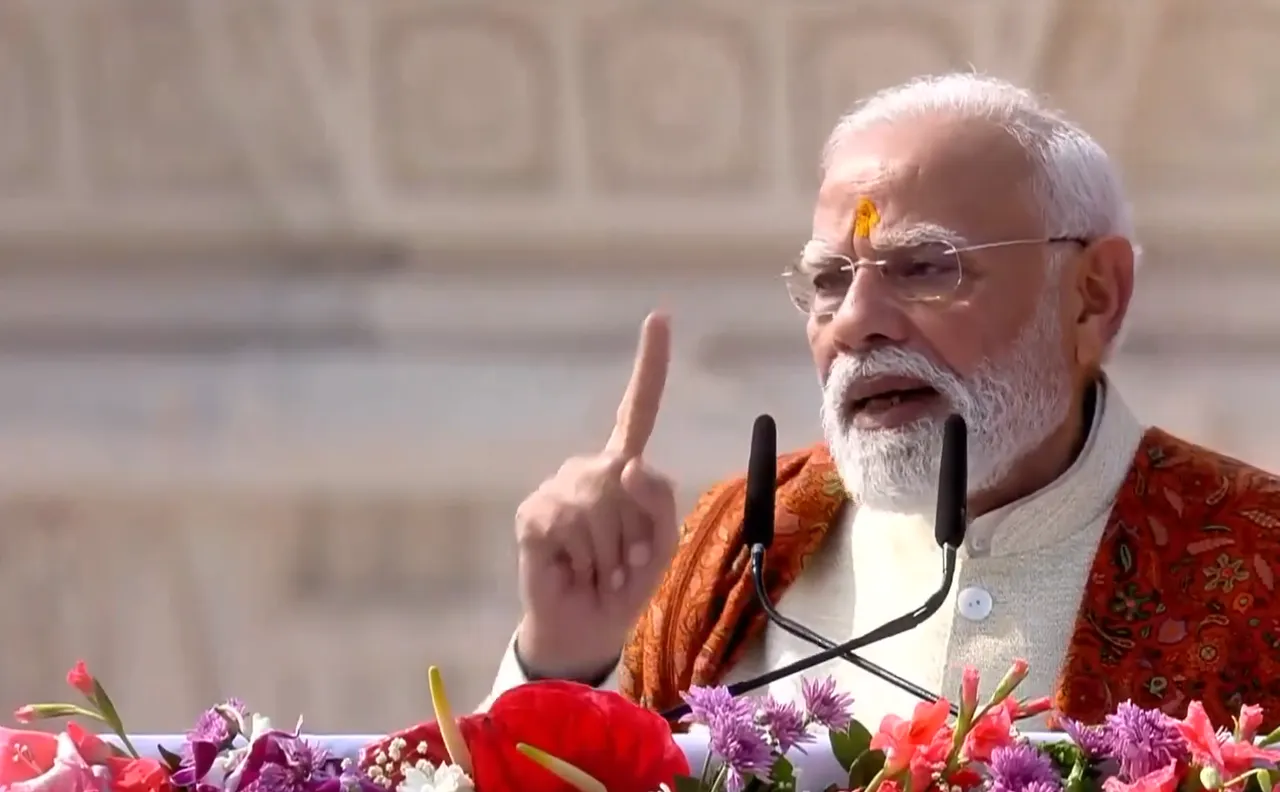 pm modi in ayodhya