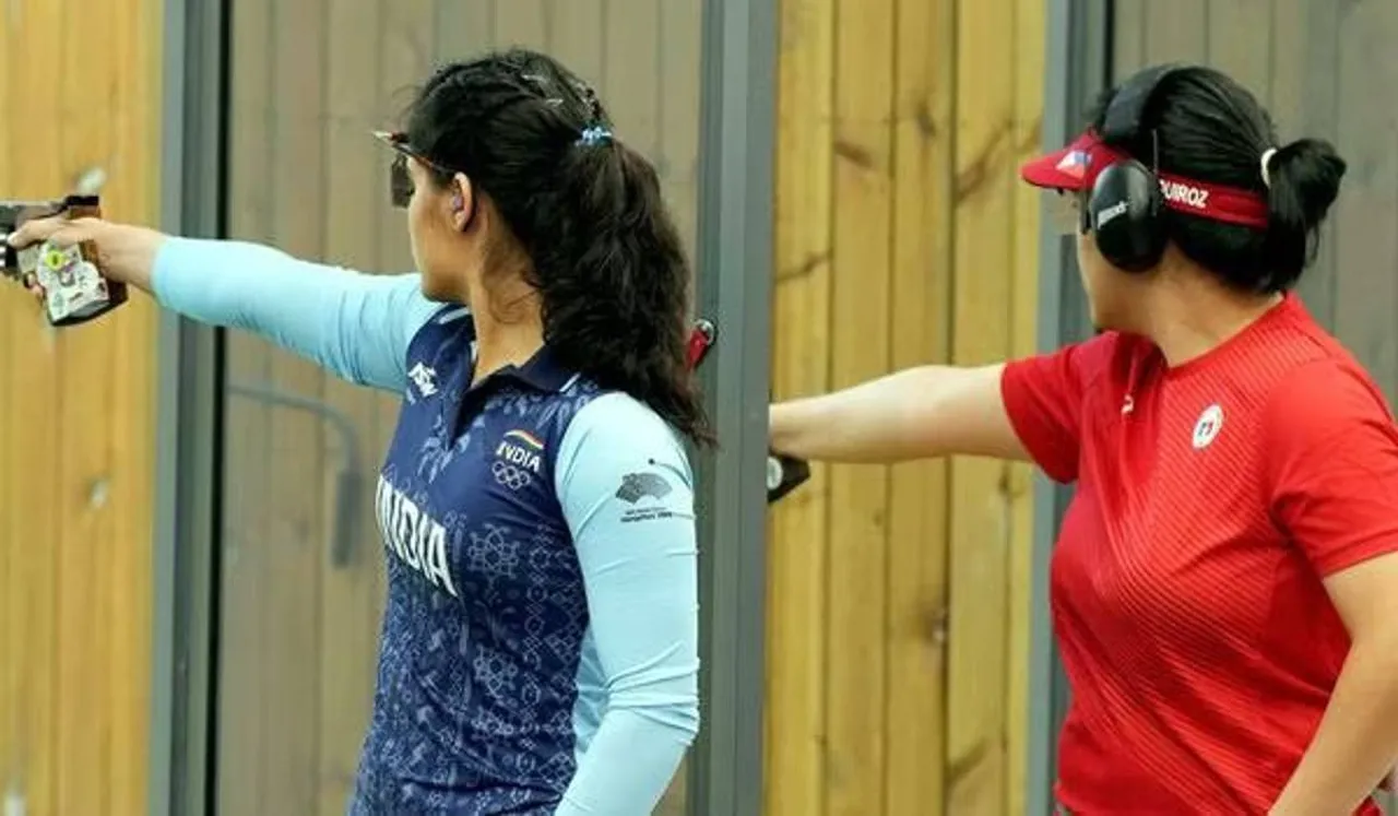 ezgif.com-gif-maker (39) (3).jpg