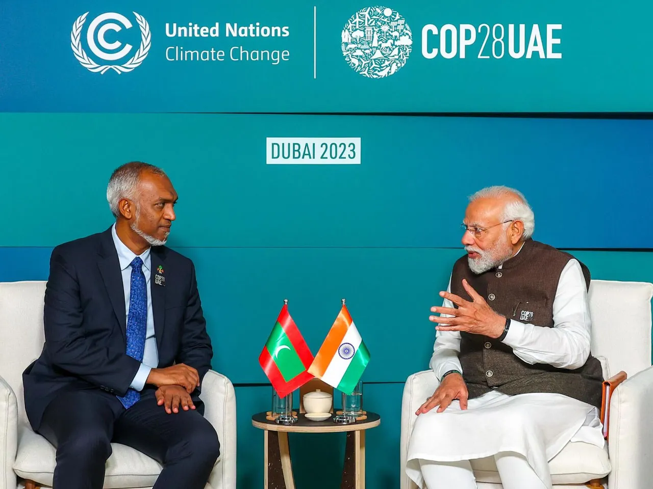 modi and Mohamed Muizzuq2.jpg