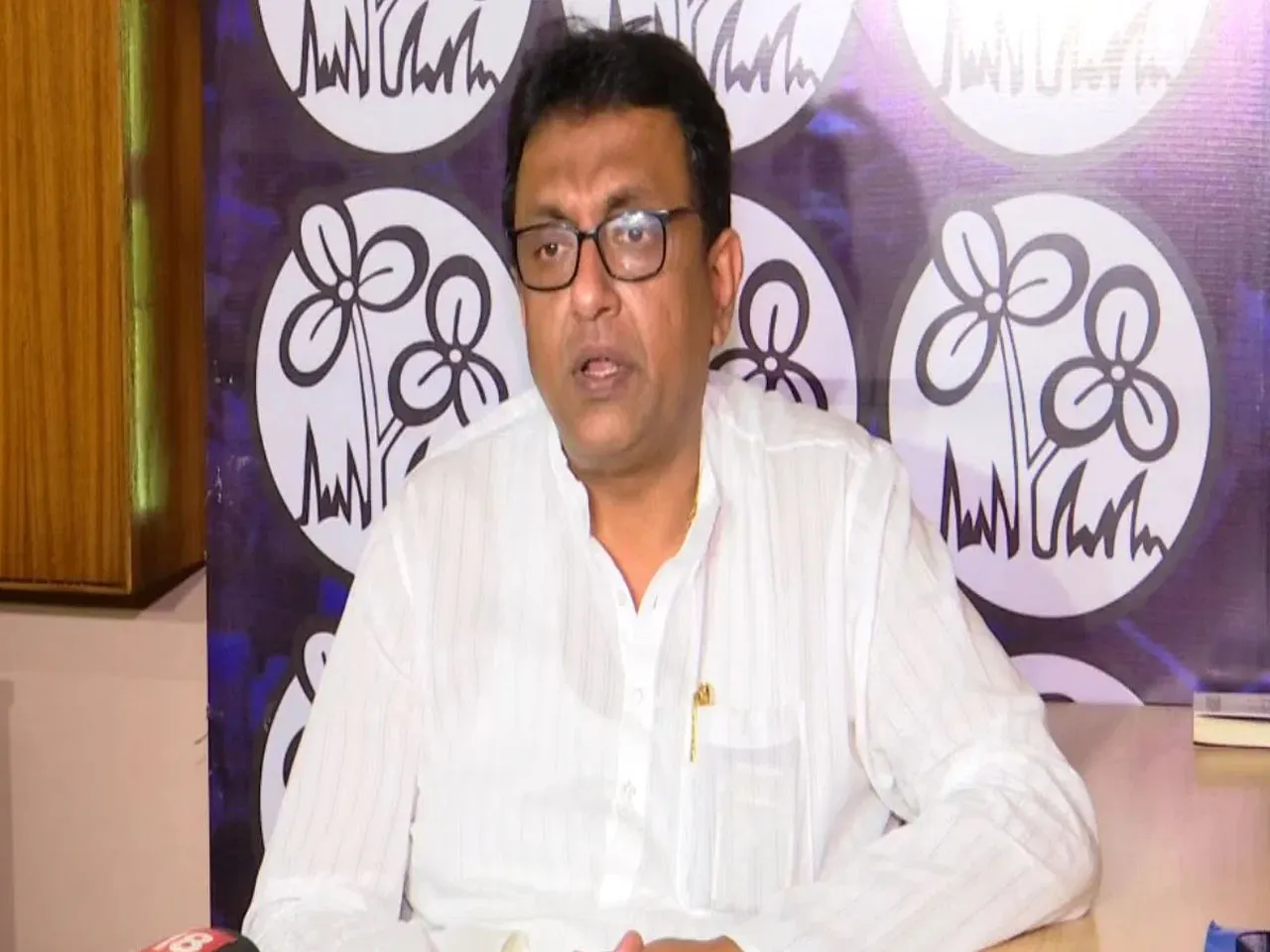 shantanu sen j.jpg