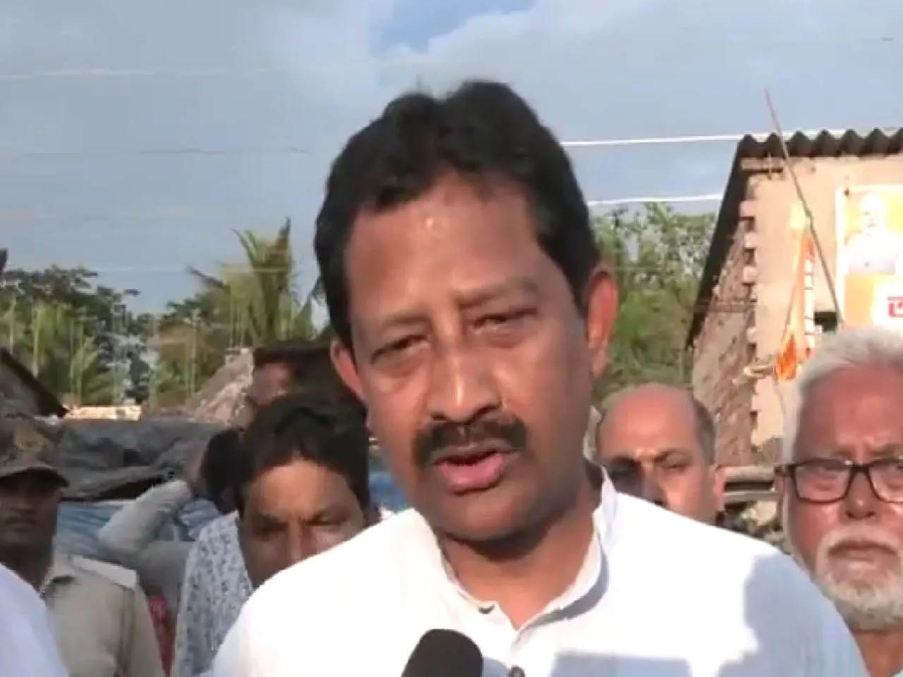 rajeev banerjeeq2.jpg