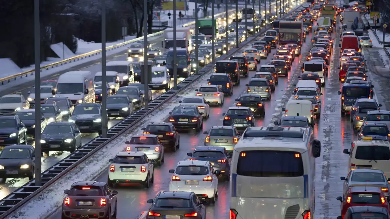 TRAFFIC.WEBP