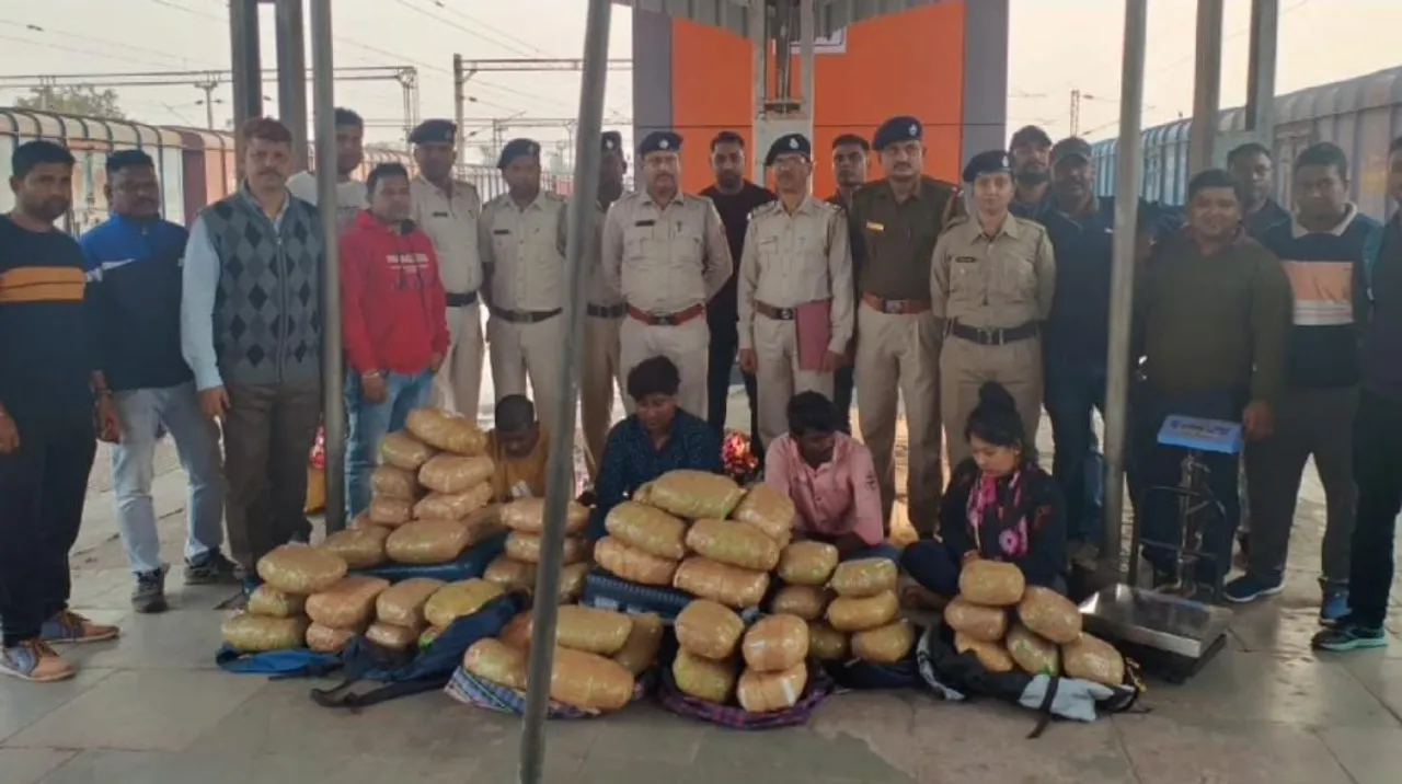 WhatsApp Image 2024-02-25 at 08.32.56.jpeg