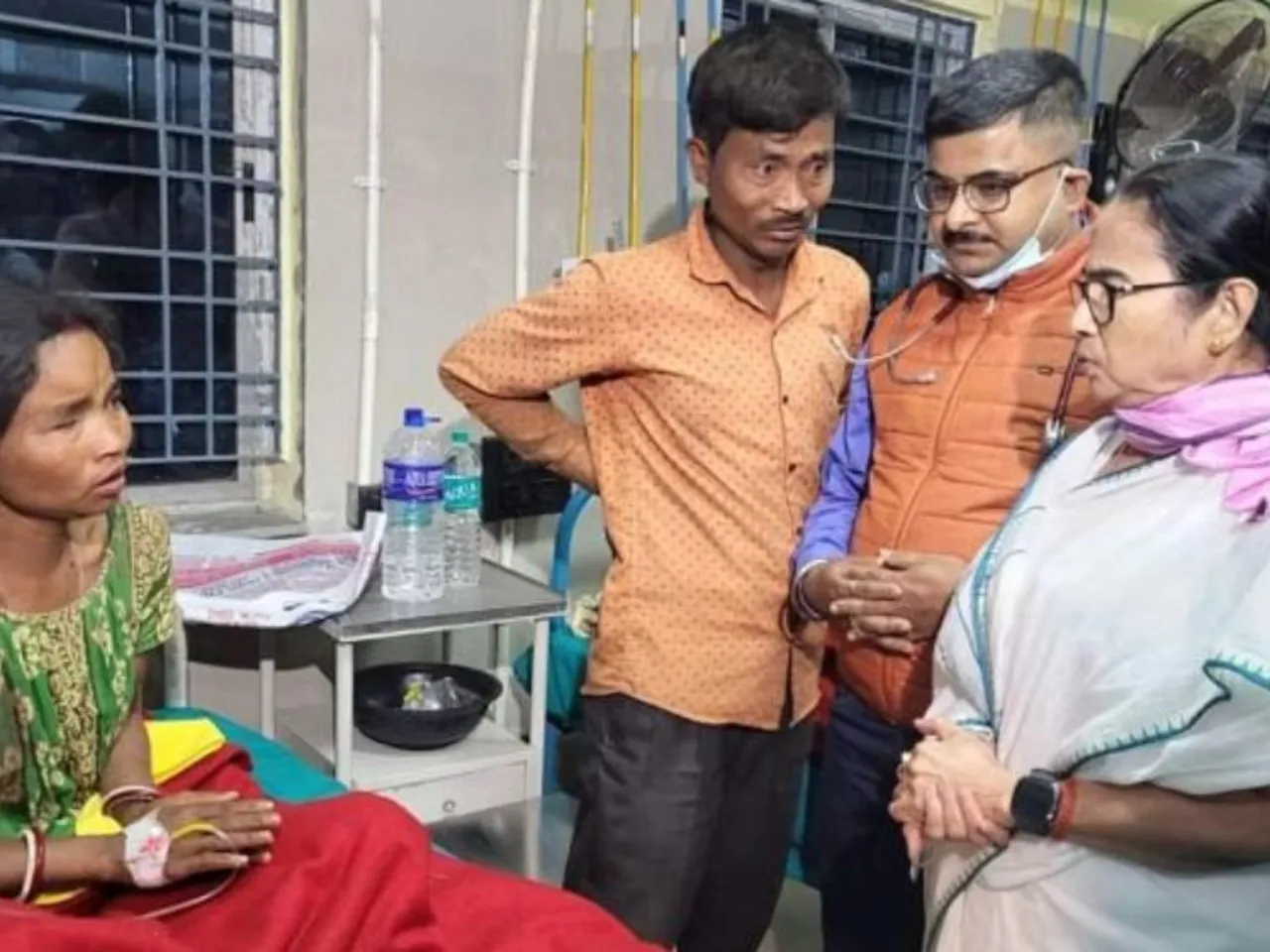 mamata banerjee in jalpaiguri.jpg