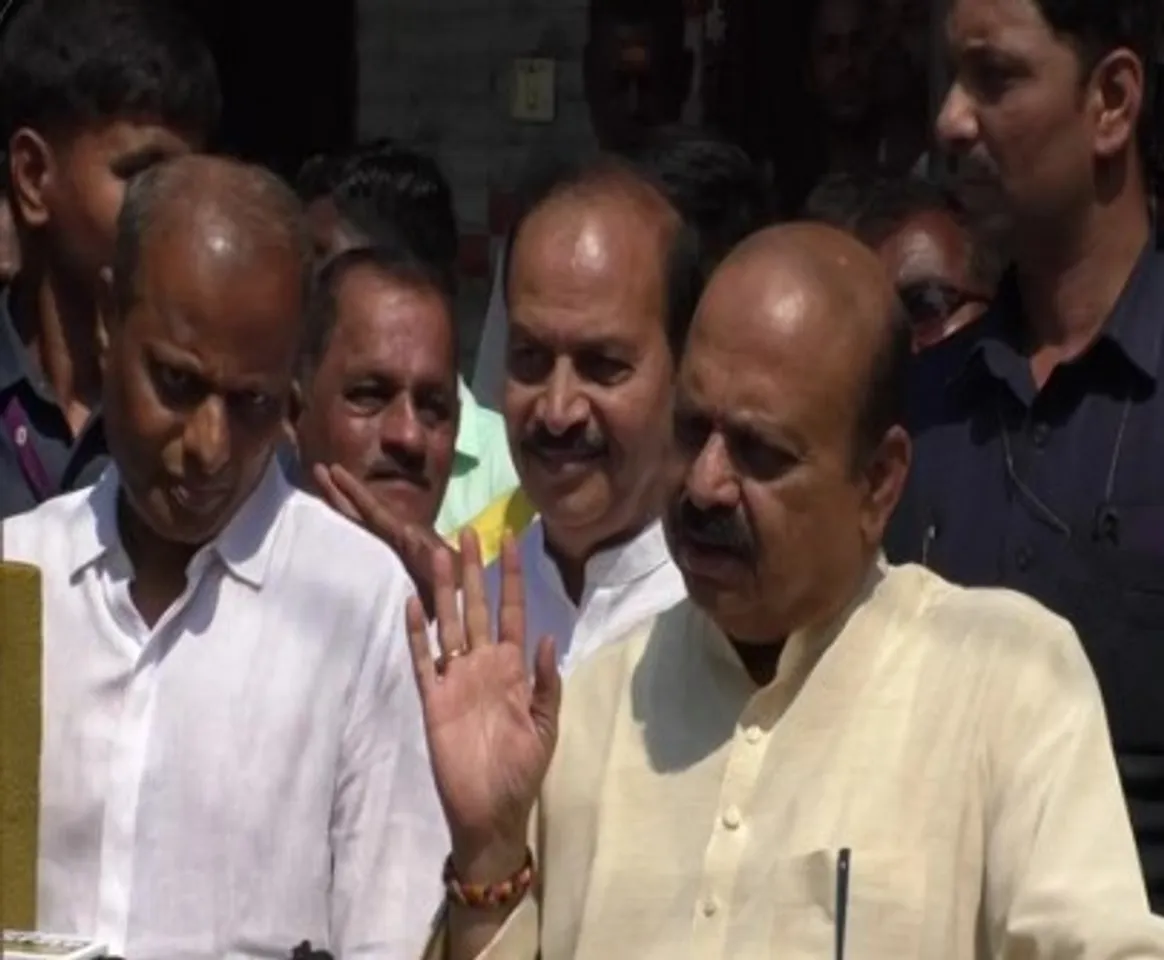 হজমঘ্নফগব্রসগক্স 