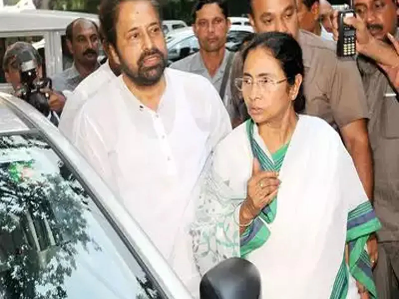 sudip mamata.jpg