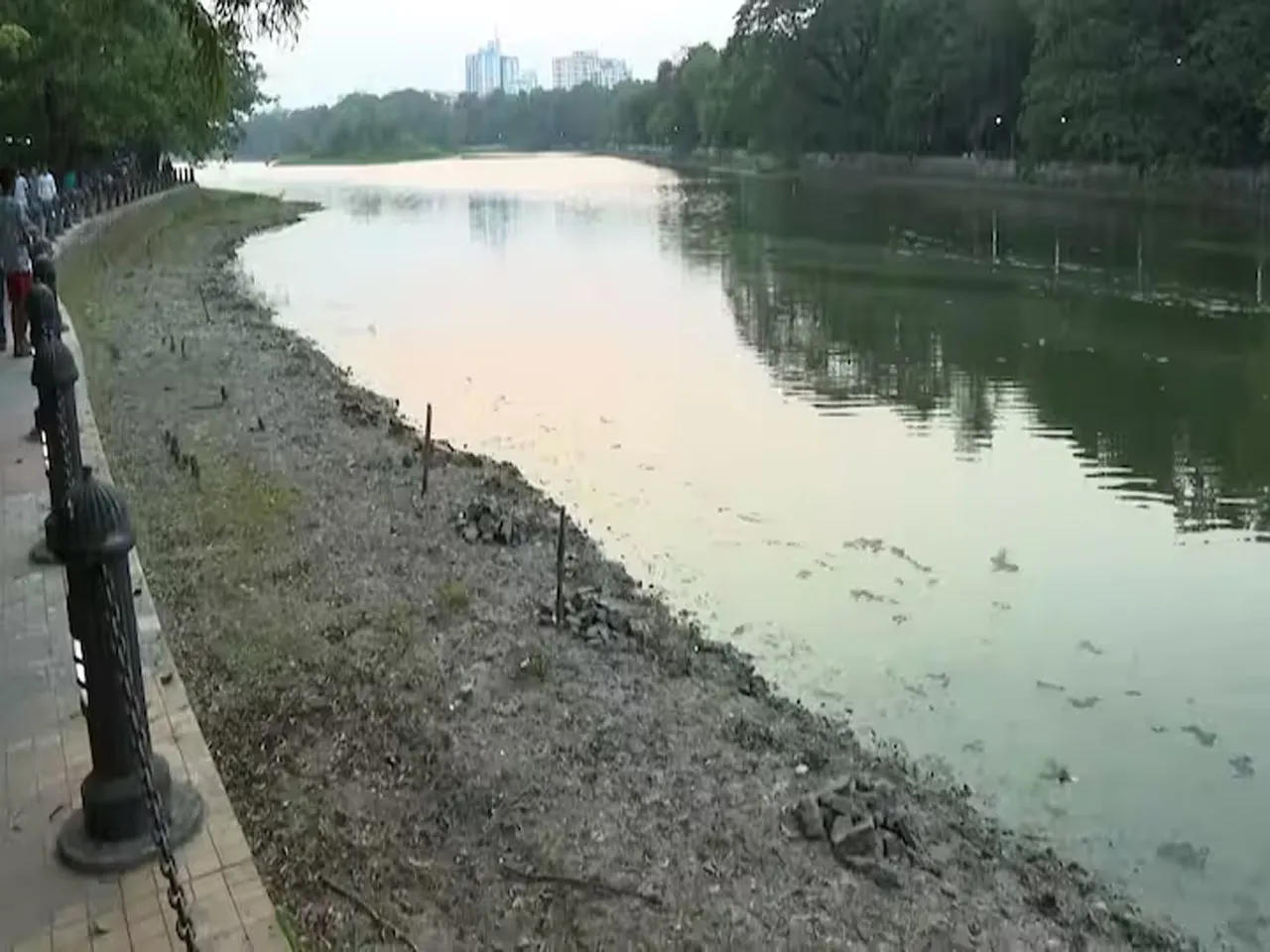 rabindra sarobar.jpg