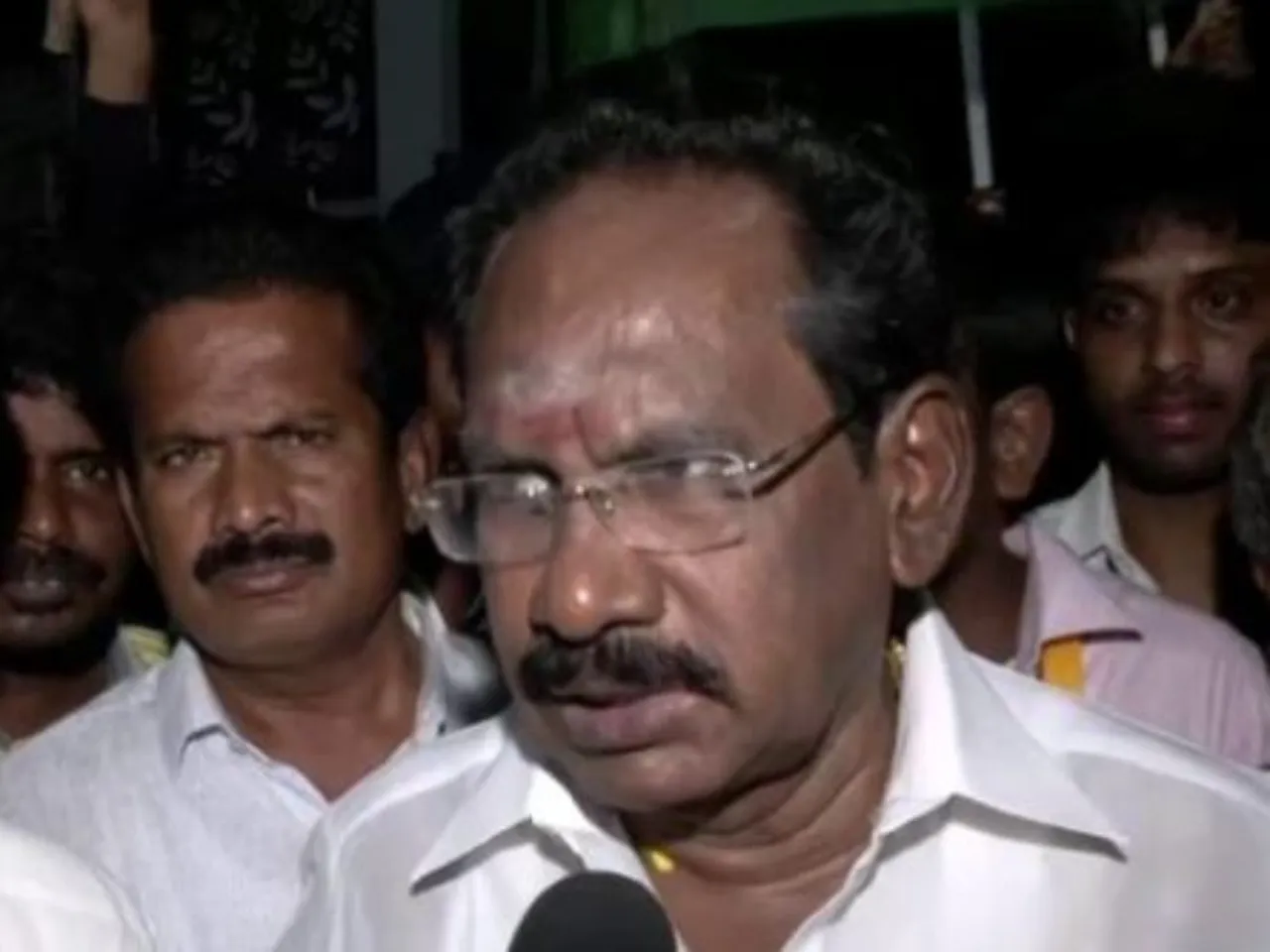 aidmk minister.jpg