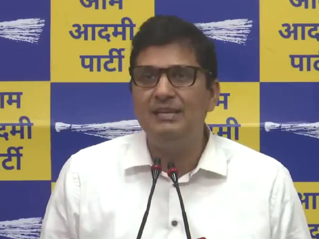 saurabh bhardwajhk.jpg