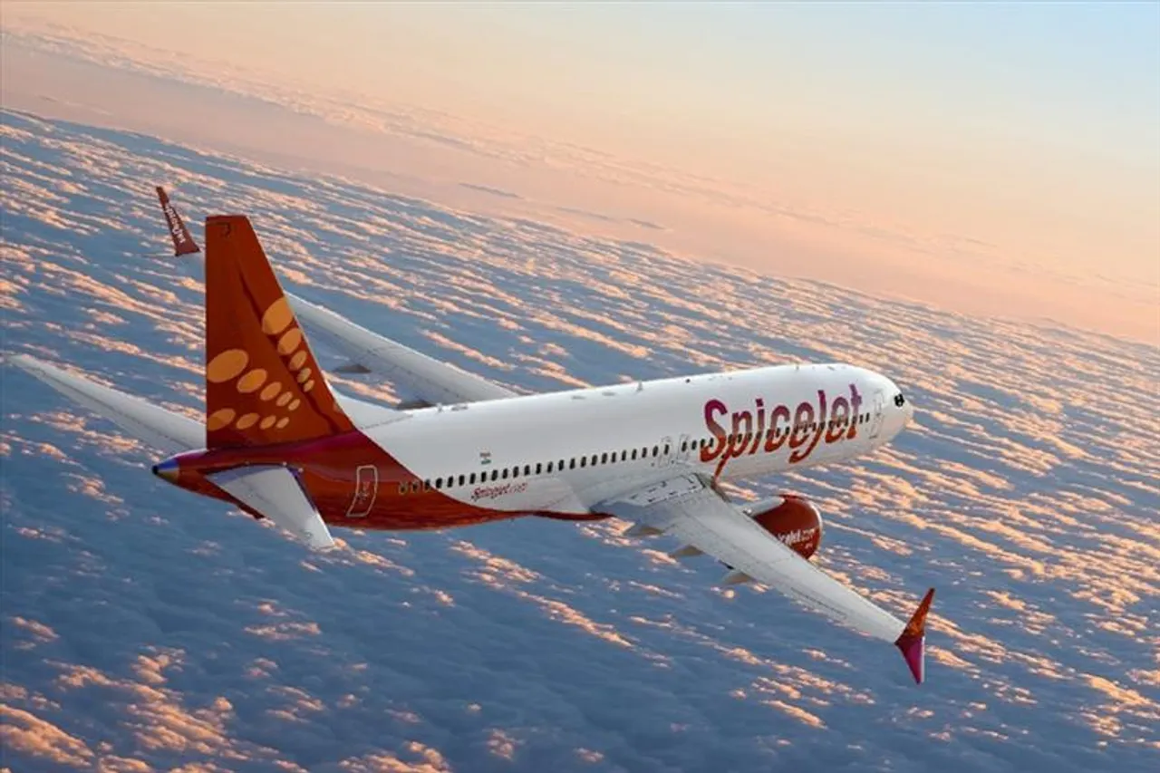 অক্টোবর থেকে বেতন বাড়ছে স্পাইসজেটের পাইলটদের