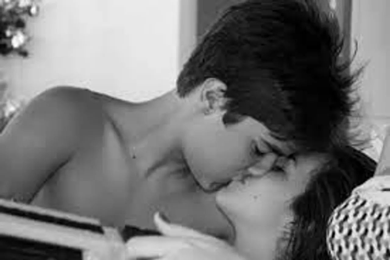 এইভাবে করুন আকর্ষণ