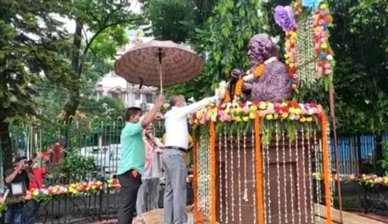 ৮০তম প্রয়ান দিবসে কবিগুরুকে শ্রদ্ধাঞ্জলি শিলিগুড়ির পৌরনিগমের