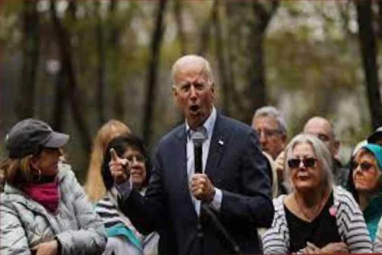 মুদ্রাস্ফীতি হ্রাস আইন নিয়ে ফের বড়ো ঘোষণা বাইডেনের