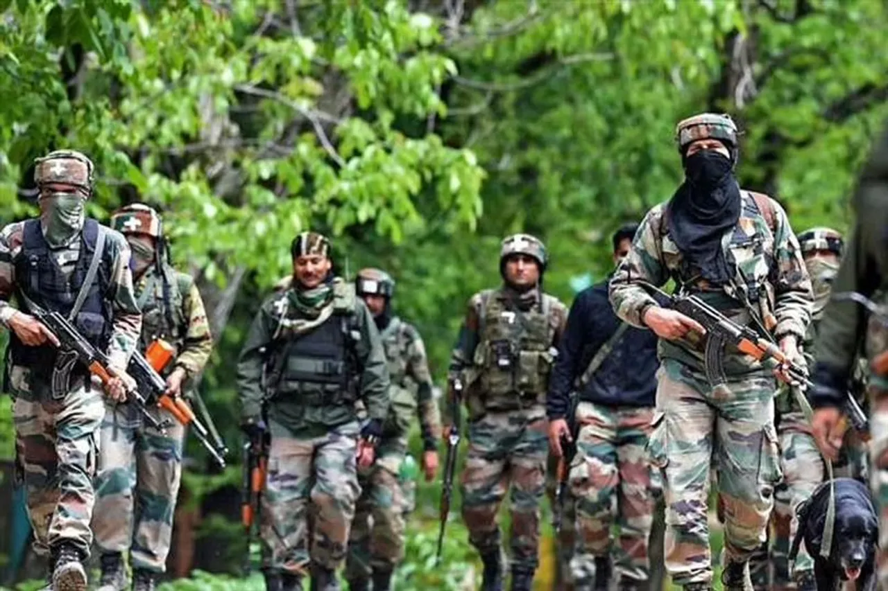 হিমাচল প্রদেশে ৬৭ কোম্পানি কেন্দ্রীয় বাহিনী পাঠানো হয়েছে