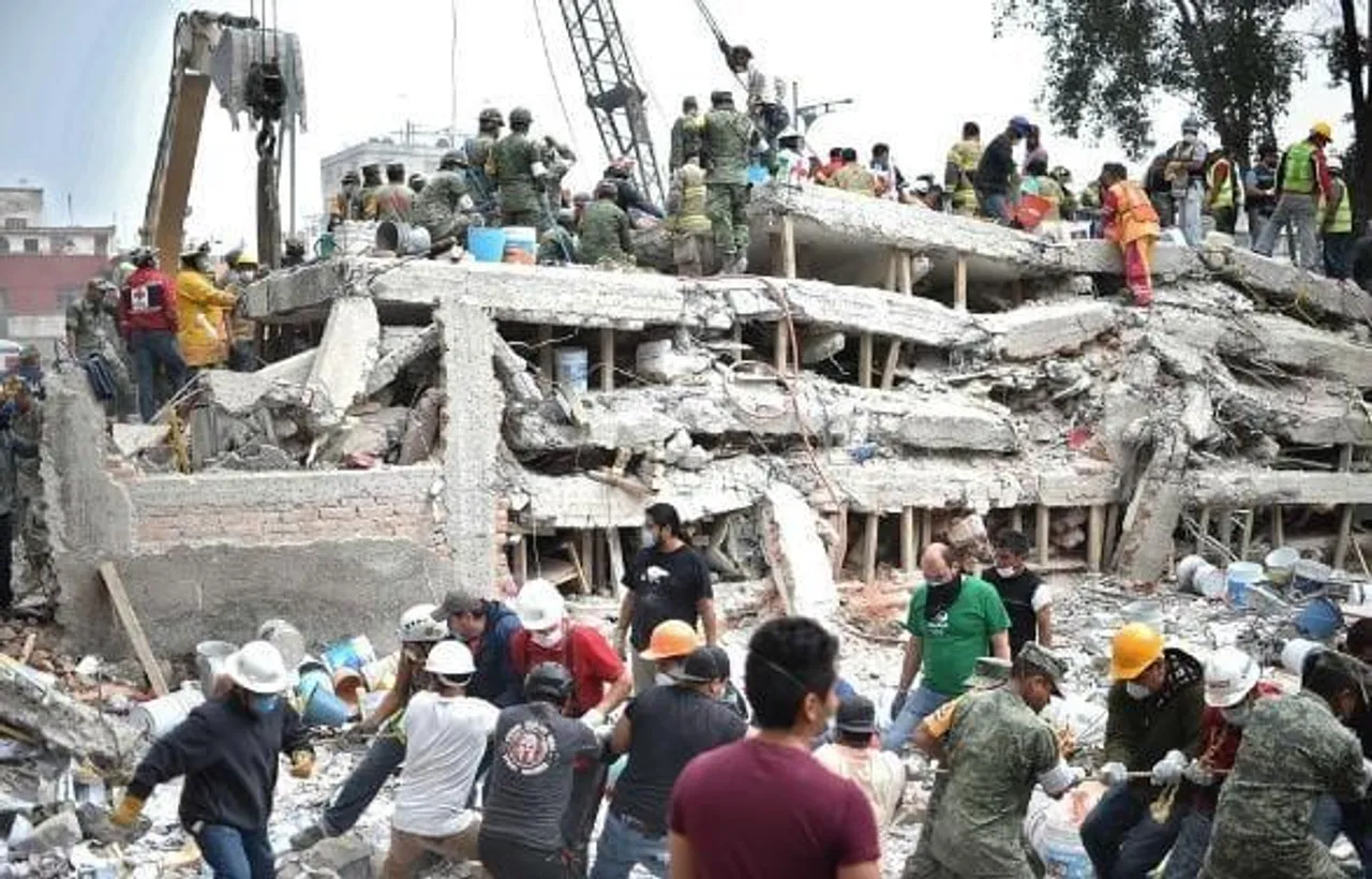 মেক্সিকো ভূমিকম্প: বাড়লো মৃতের সংখ্যা ৩,০০০ বাড়ি ক্ষতিগ্রস্ত