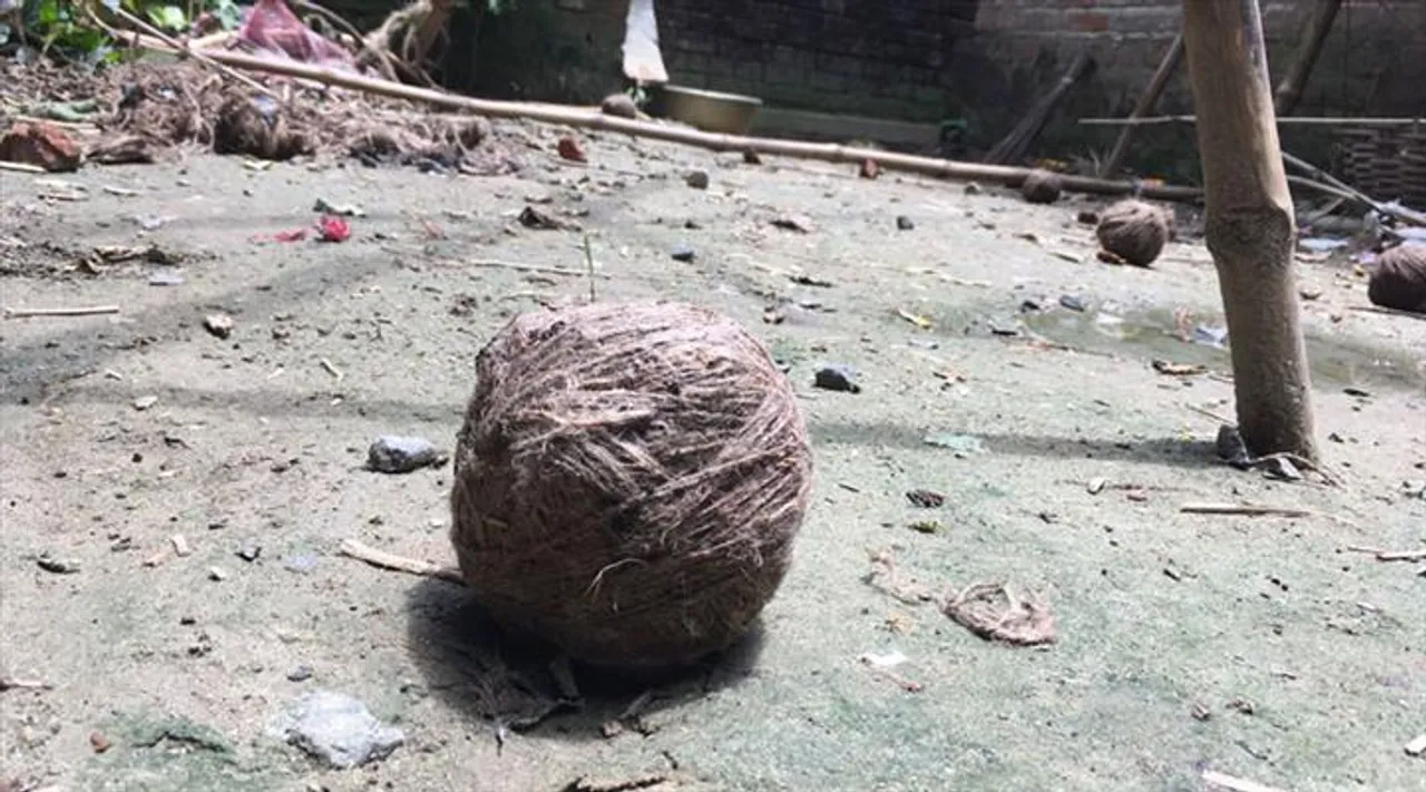 ইছাপুরে বোমাবাজির ঘটনায় ছড়াল আতঙ্ক