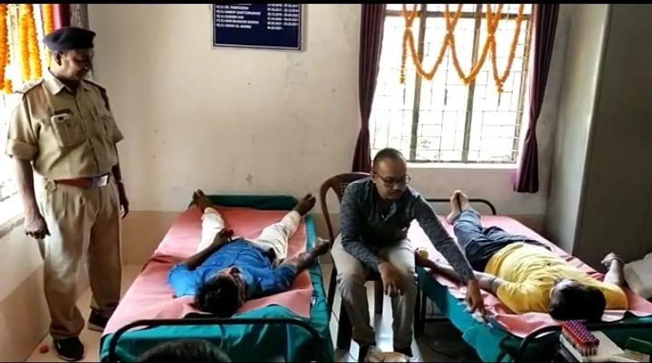 ঝাড়গ্রাম জিআরপিএস থানার উদ্যোগে স্বেচ্ছায় রক্তদান শিবিরের আয়োজন