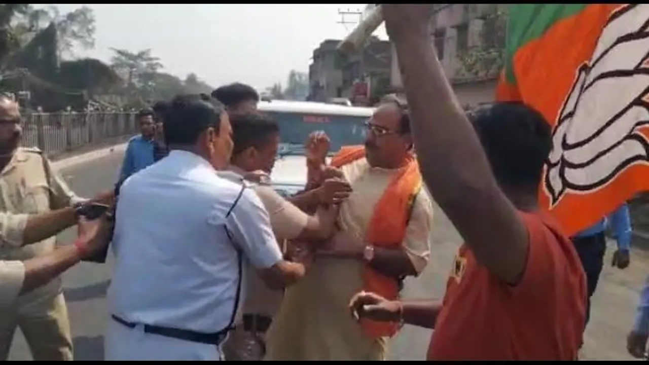 পুলিশ ও বিজেপি কর্মীদের মধ্যে বচসা