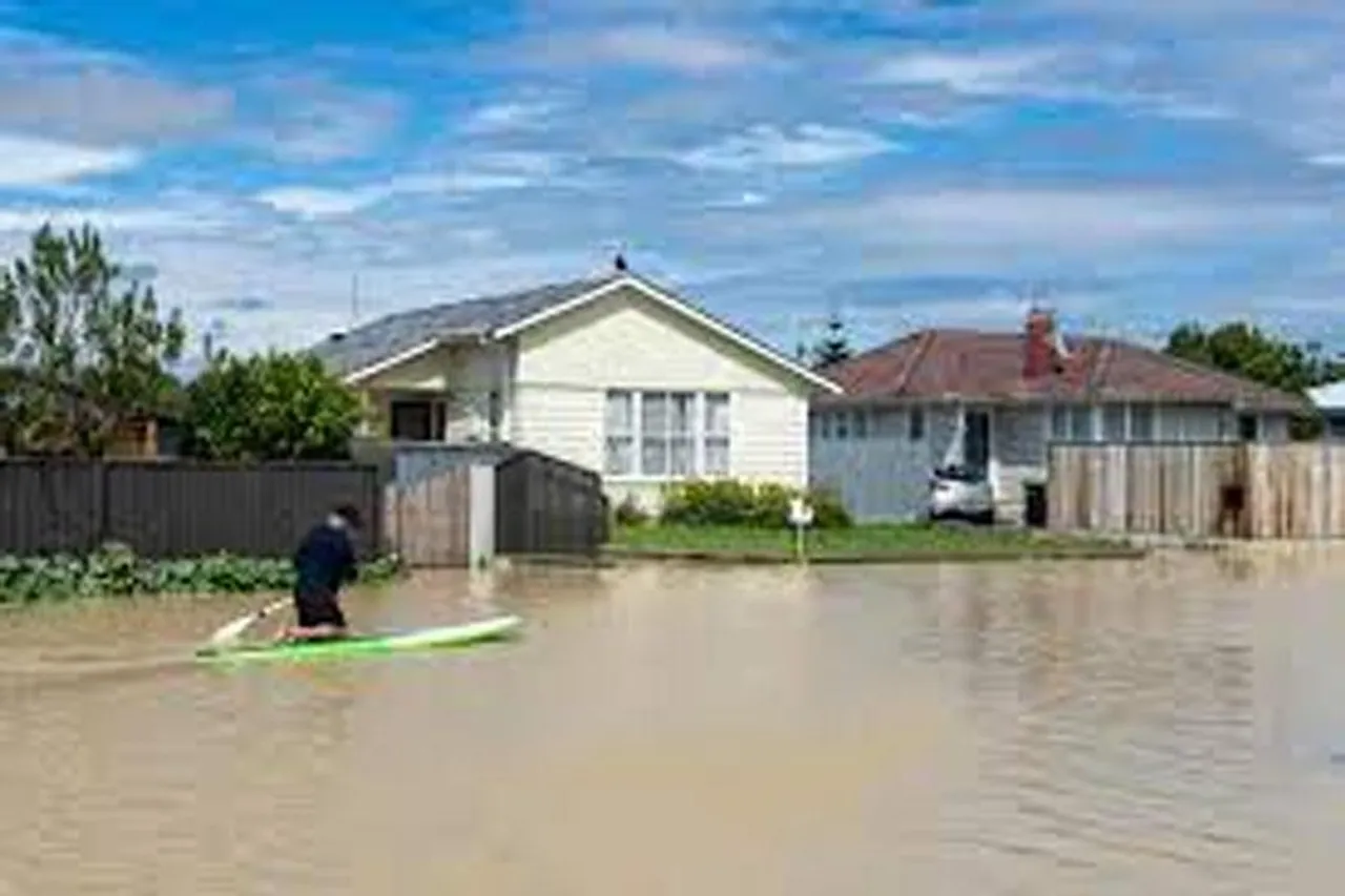 ঘূর্ণিঝড় গ্যাব্রিয়েলে মৃতের সংখ্যা বেড়ে ৫