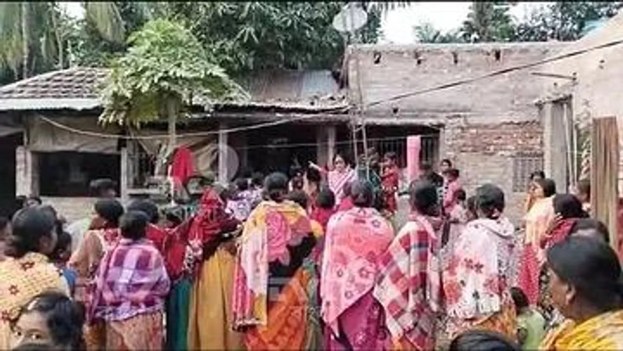 মালদায় আবাস যোজনার তালিকায় এবার সিভিক ভলান্টিয়ারের নাম