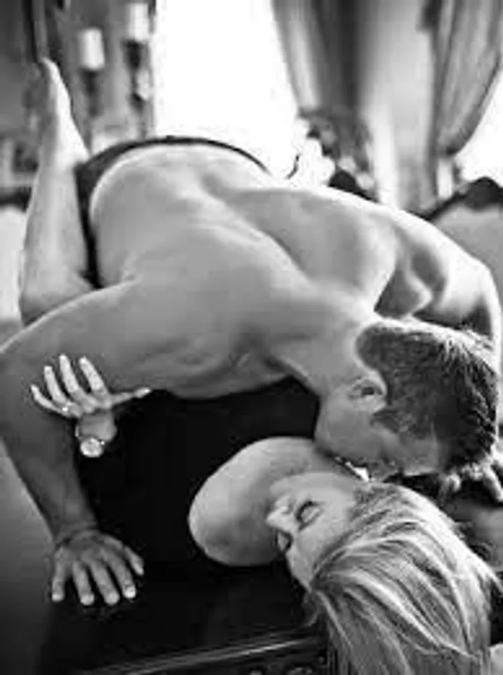 শীতে বিছানাকে করুন গরম