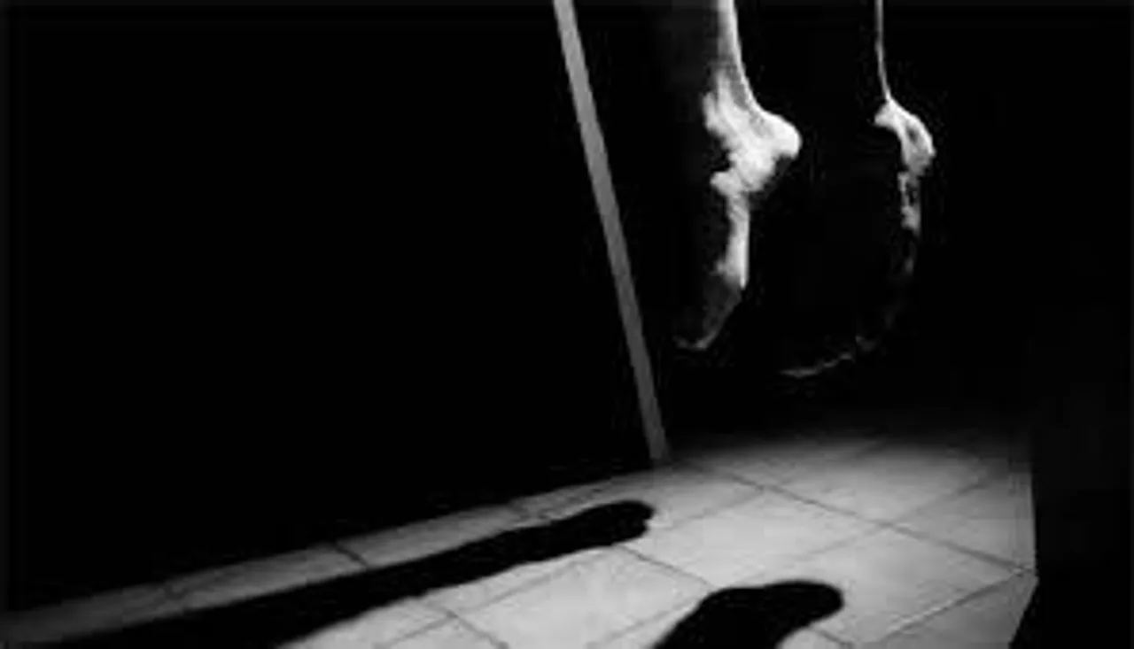 ঝুলন্ত মৃতদেহ উদ্ধার লাউদোহায়