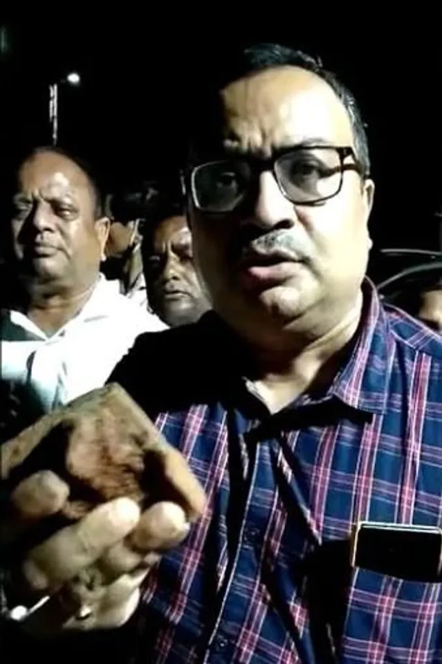 ত্রিপুরায় ফের আক্রান্ত তৃণমূল, কুণাল ঘোষের সভায় ইটবৃষ্টি