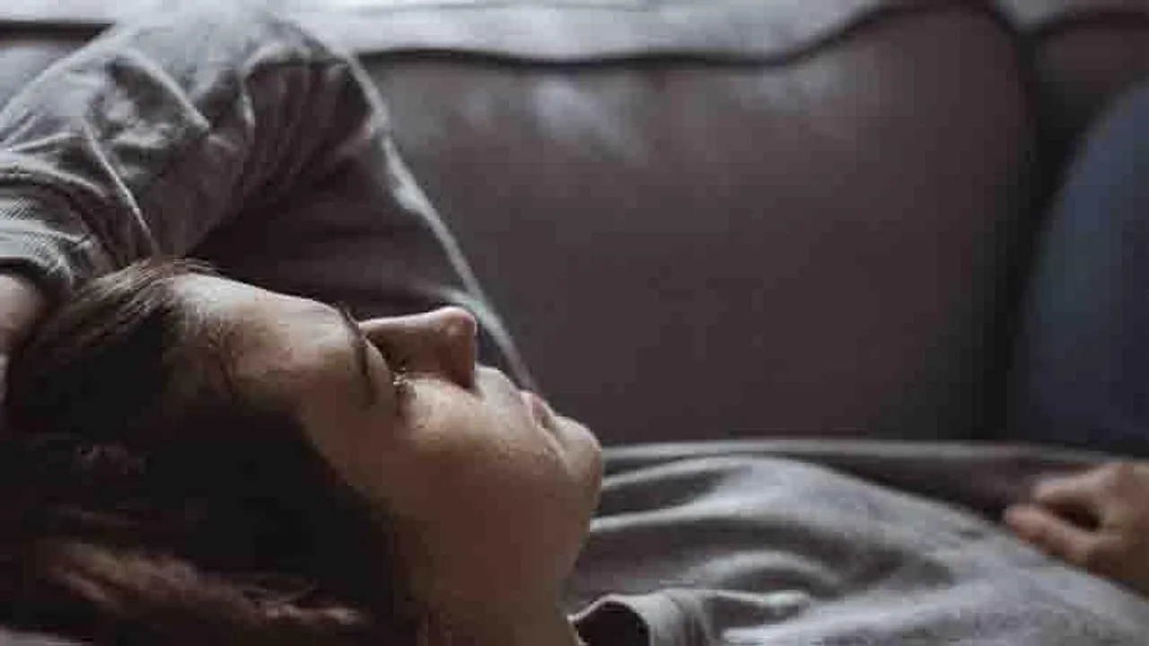 ঘুমানোর পরও ক্লান্তি না কাটার কারণ 'স্বপ্ন'