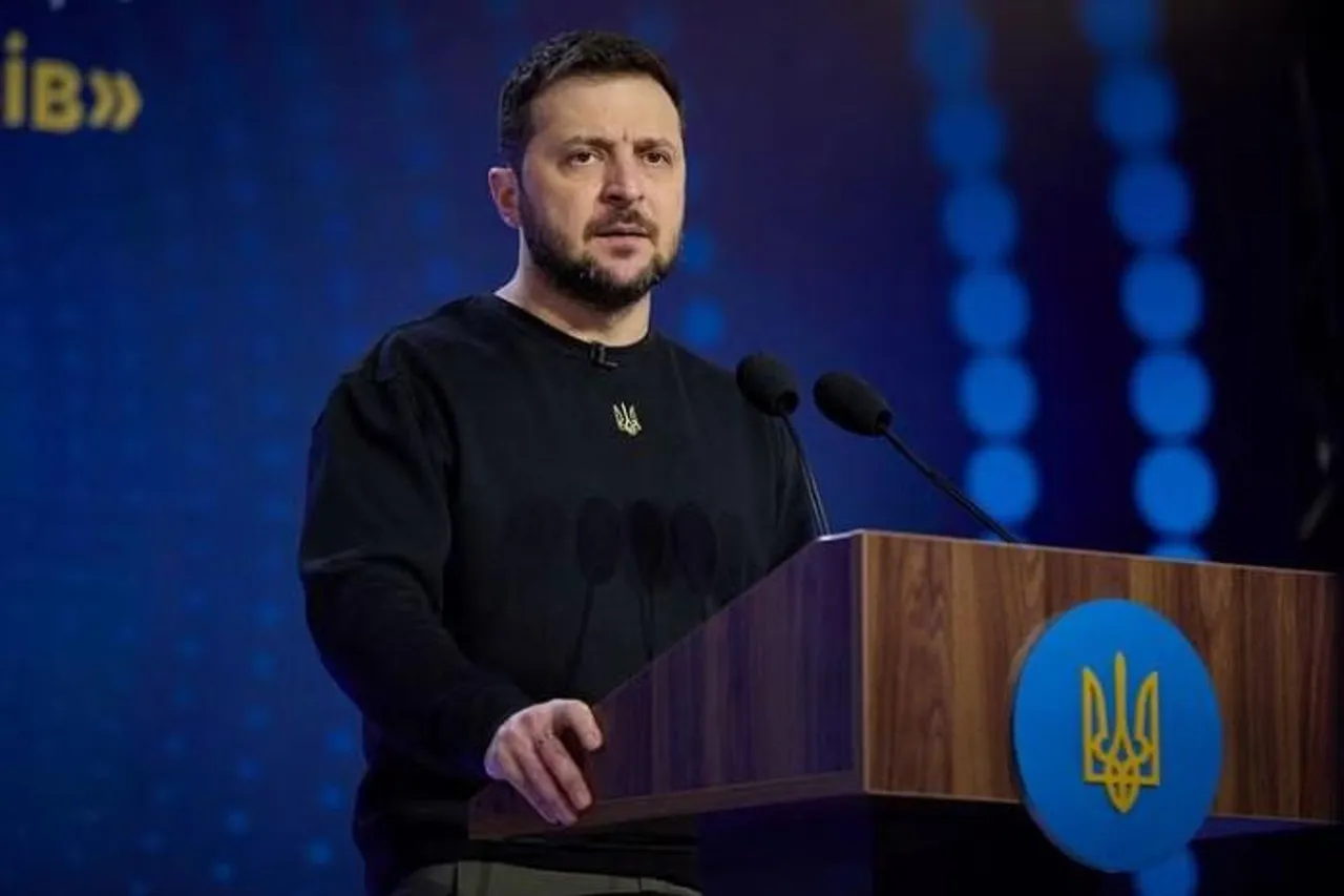 ইউক্রেনের ক্রুরা ওডেসায় বিদ্যুৎ পুনরুদ্ধারের জন্য কাজ করছেঃ জেলেনস্কি