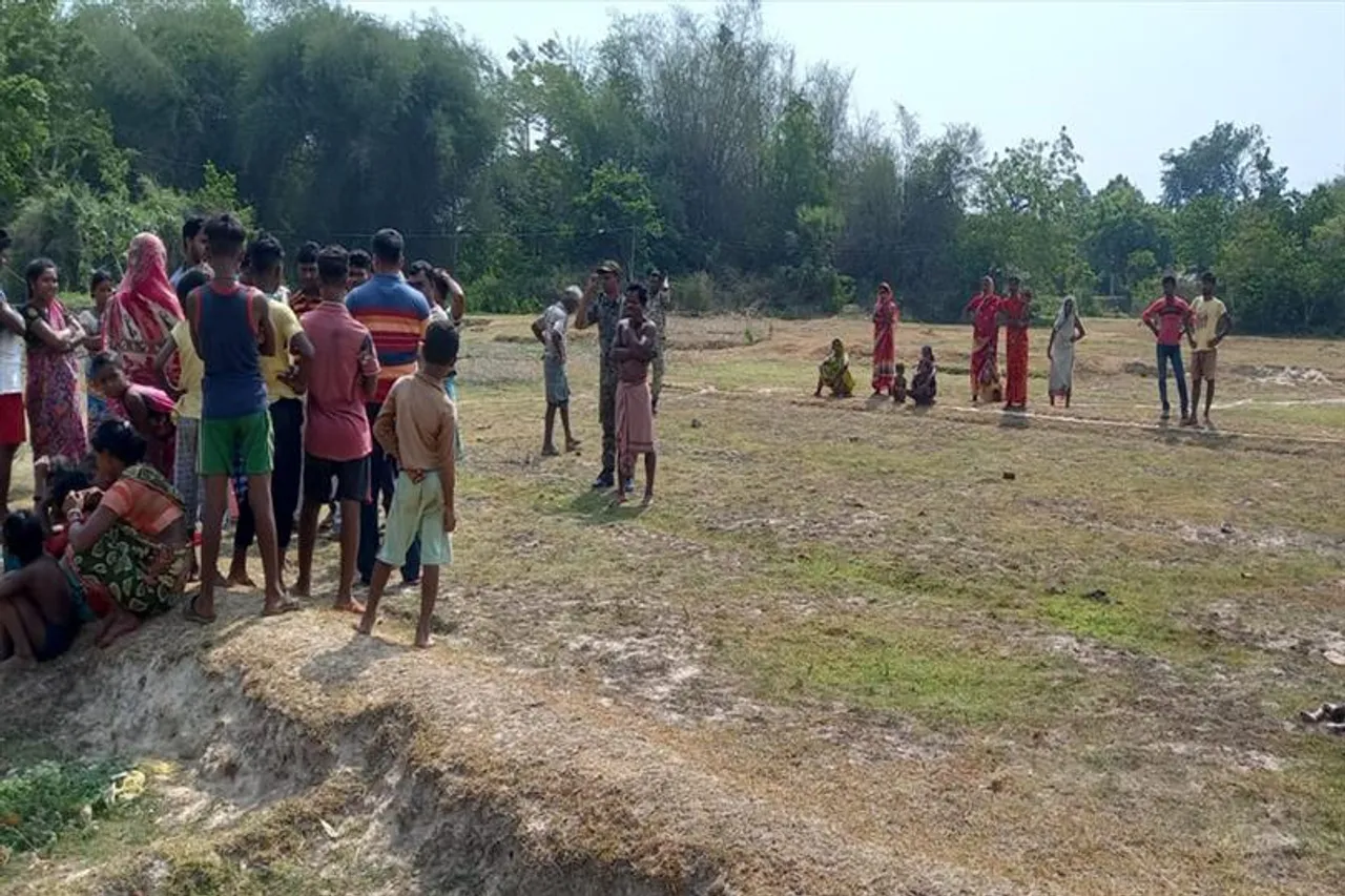 জঙ্গল থেকে উদ্ধার সদ্যোজাতের মৃতদেহ