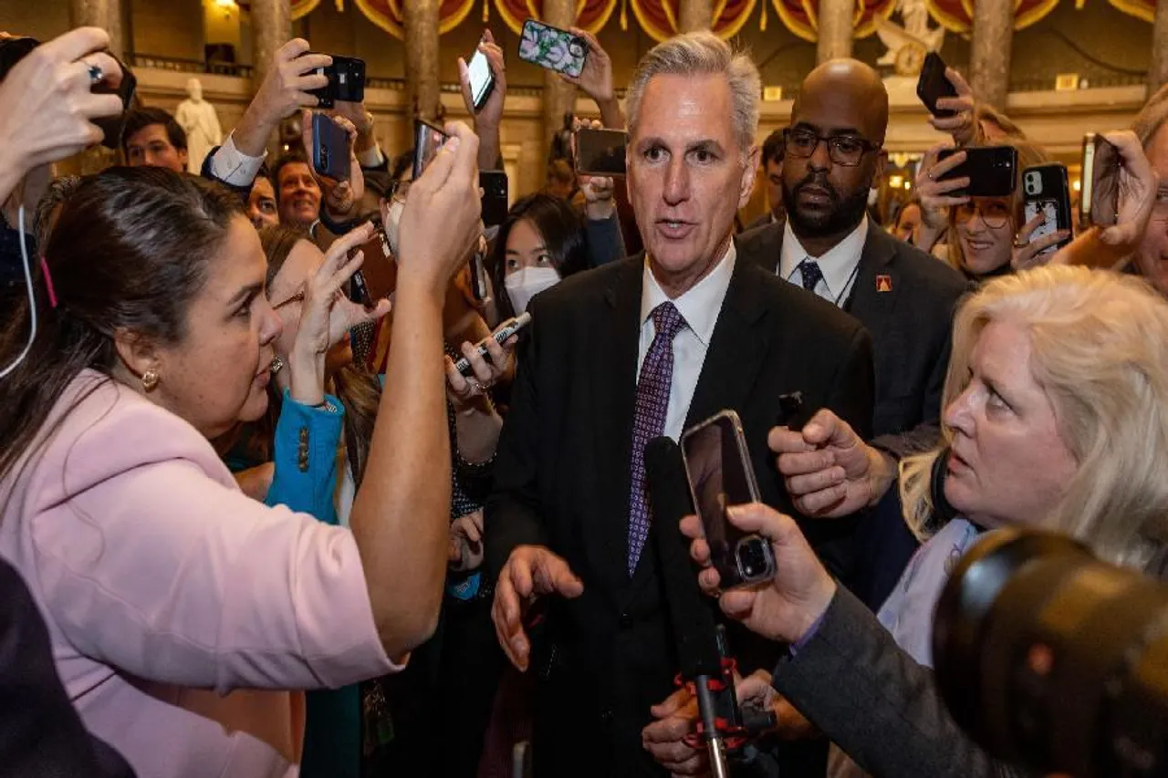 ফের এগিয়ে গিয়েছেন ম্যাকার্থি