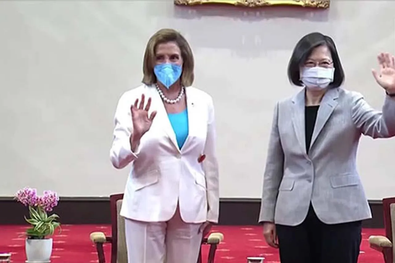 আমেরিকা তাইওয়ানের পাশে আছে, দাবি ন্যান্সির