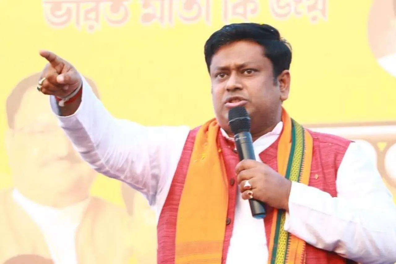 ‘ অনুমতি মিলুক না মিলুক গঙ্গা আরতি হবেই,’ হুঙ্কার সুকান্তর