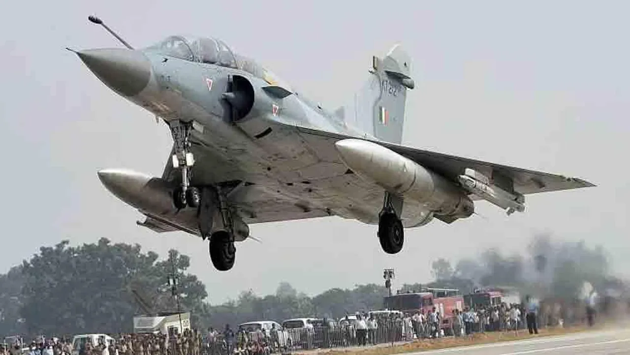 যুদ্ধবিমান মিরাজের চাকা চুরি উত্তরপ্রদেশে, চোর ধরতে হন্যে পুলিশ বিভাগ