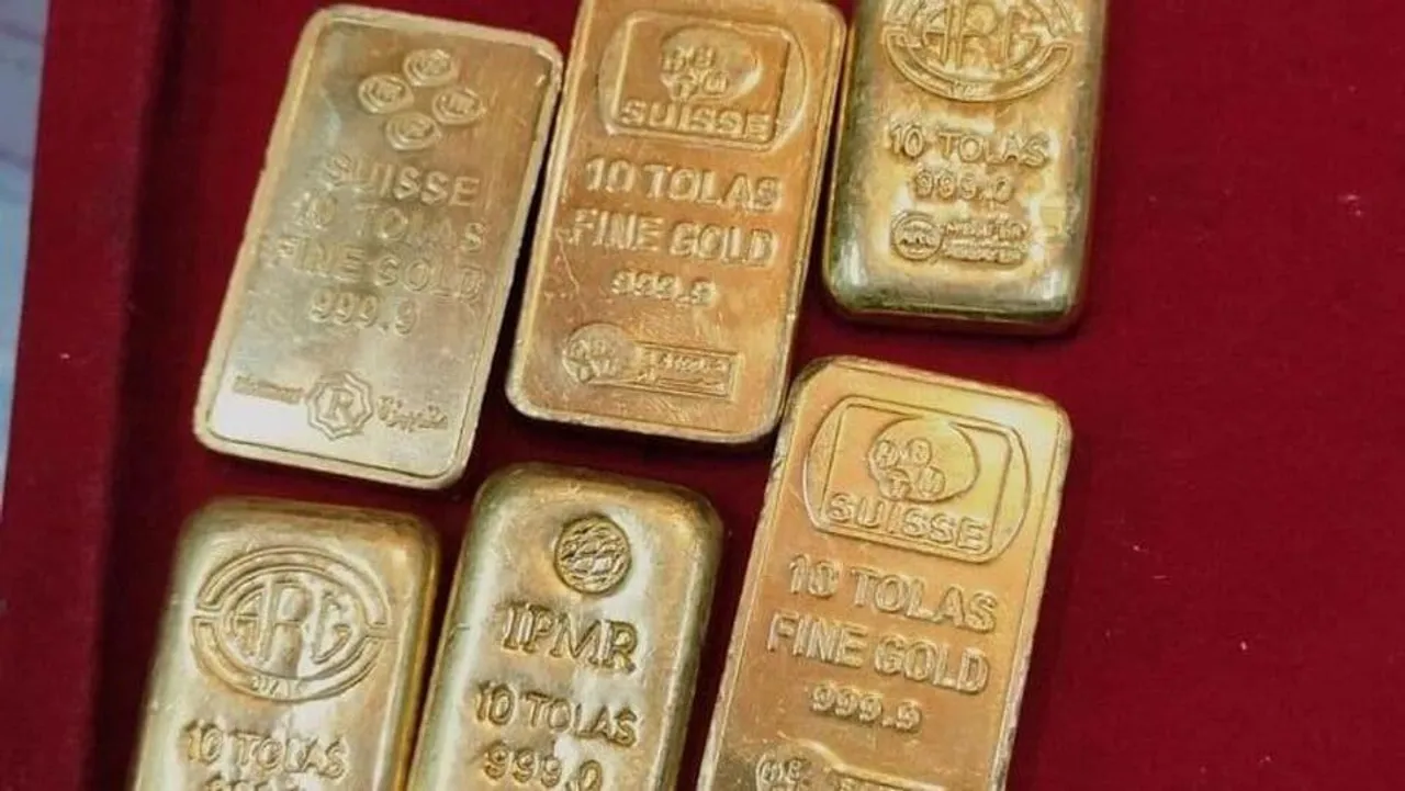 কলকাতা বিমানবন্দরে উদ্ধার কোটি টাকার সোনা