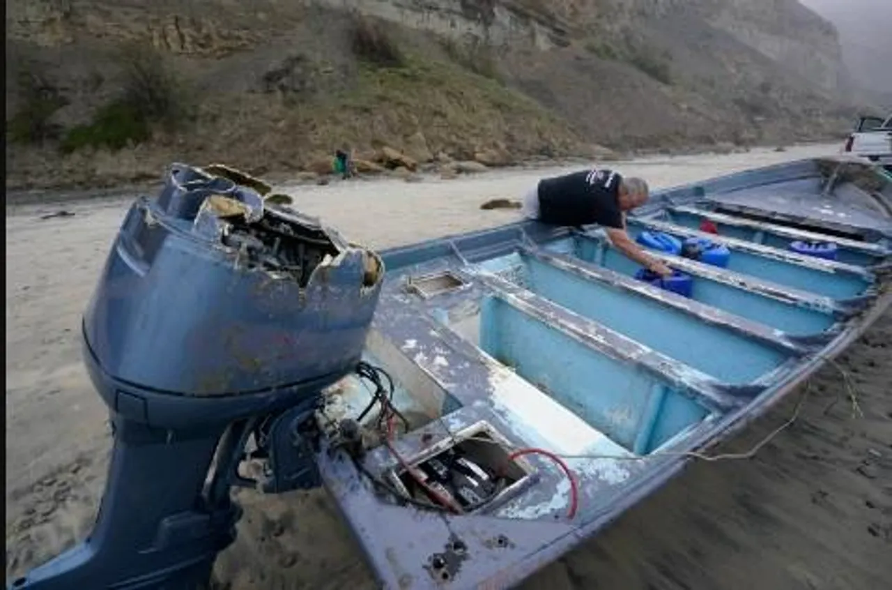 সান ডিয়েগোতে নৌকাডুবির ঘটনায় সাতজন মেক্সিকান নাগরিক নিহত