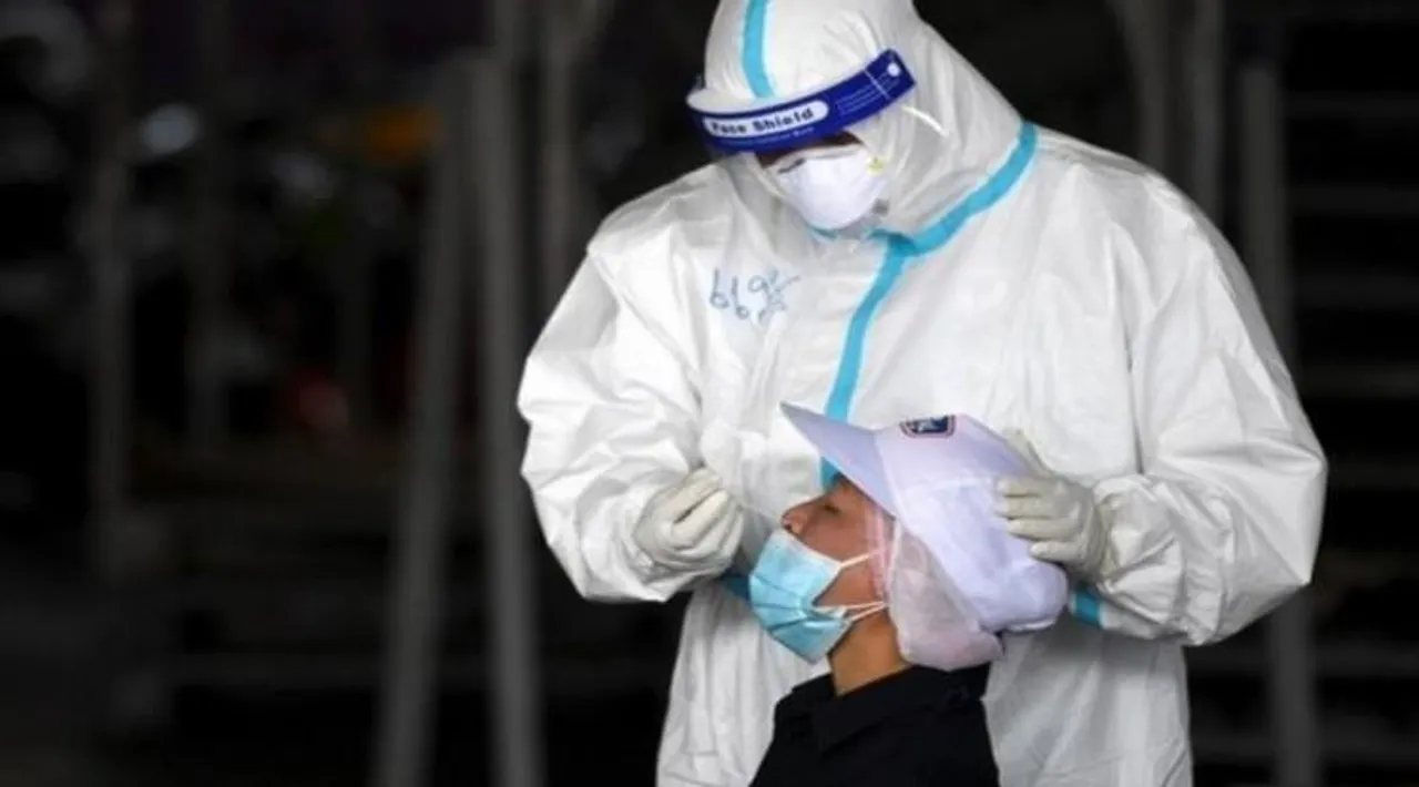 গত ২৪ ঘণ্টায় রাজ্যে ফের নিম্নমুখী কোভিড গ্রাফ