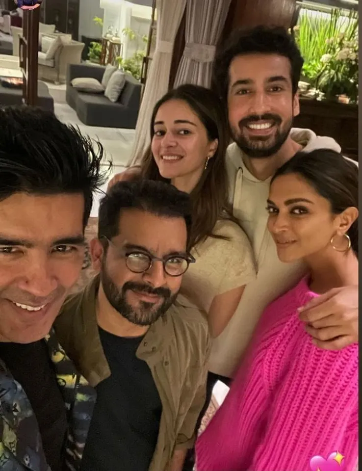 মনীশ মালহোত্রার ডিনার পার্টিতে তারকাদের উপস্থিতি