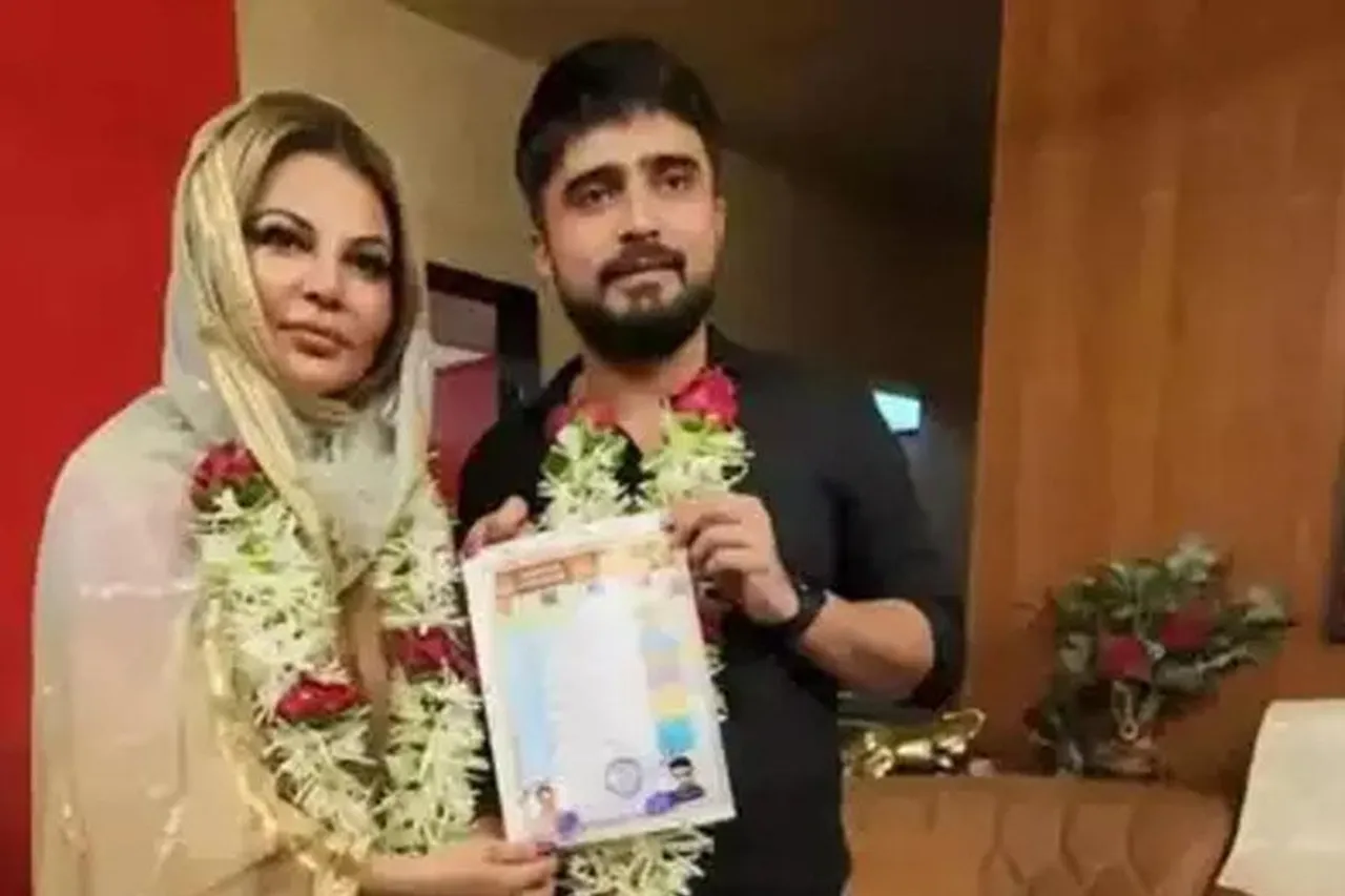 রাখি সাওয়ান্তের বিয়ের খবর, ভাইরাল হল ছবি