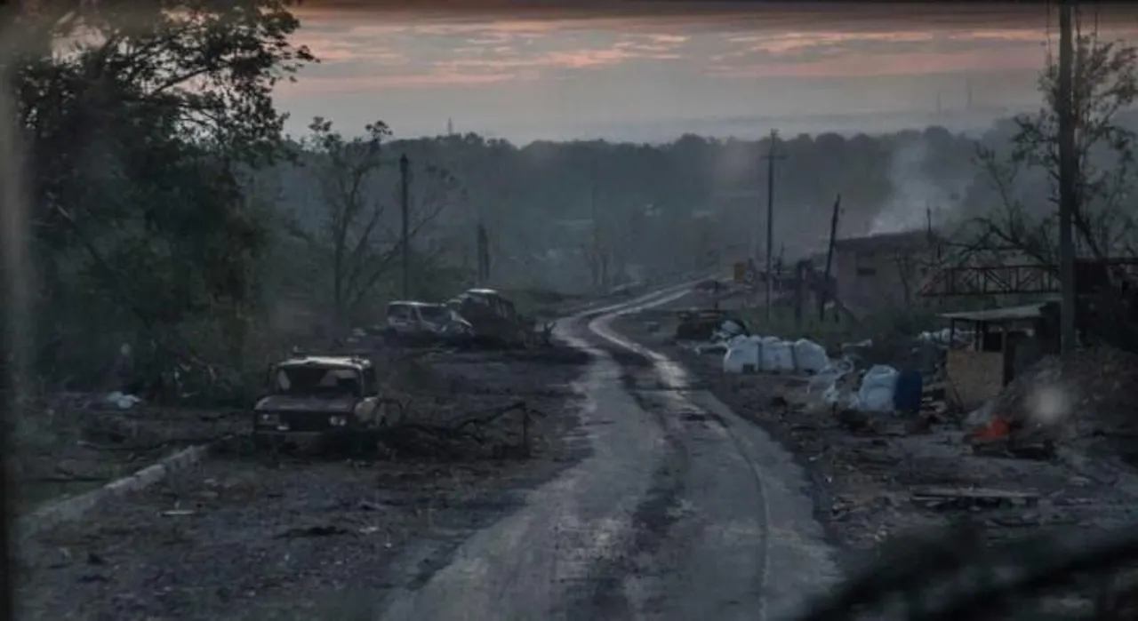 ইউক্রেনে মার্কিন ক্ষেপণাস্ত্র গুদামে হামলার দাবি রাশিয়ার