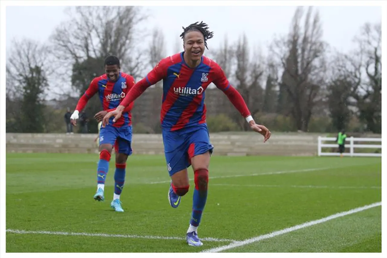 দেখে নিন EPL2-এর মাসের সেরা ফুটবলার কে হলেন